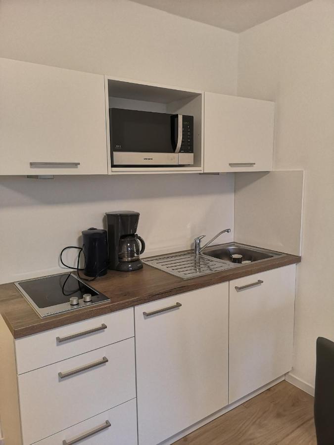 Appartamento Beautiful Flat, Near Westpark & Hostpital, Easy Parking Ingolstadt Esterno foto